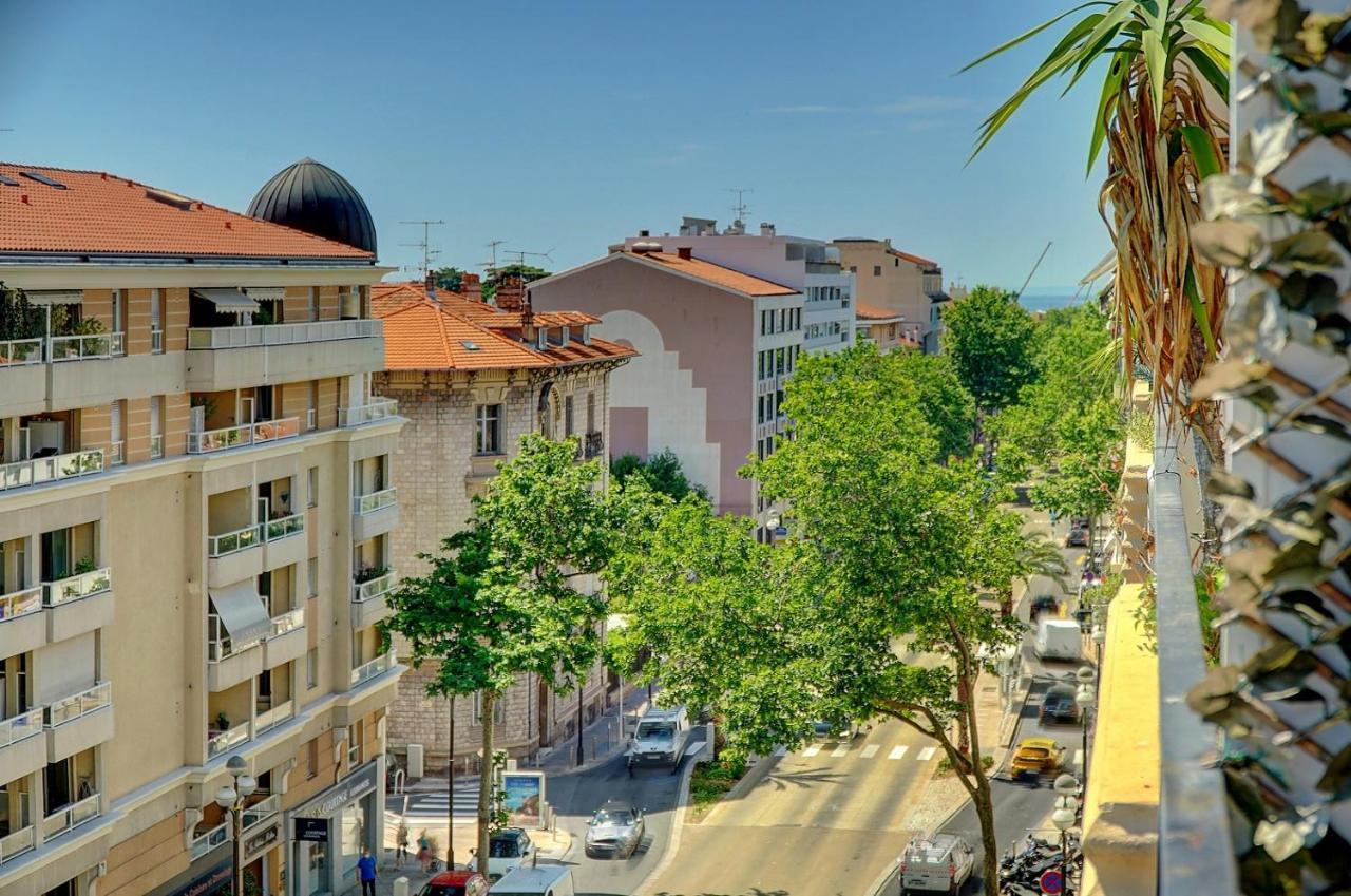 Elisa - Traversant - Terrasse - Verriere Cote D'Azur Cannes Luaran gambar
